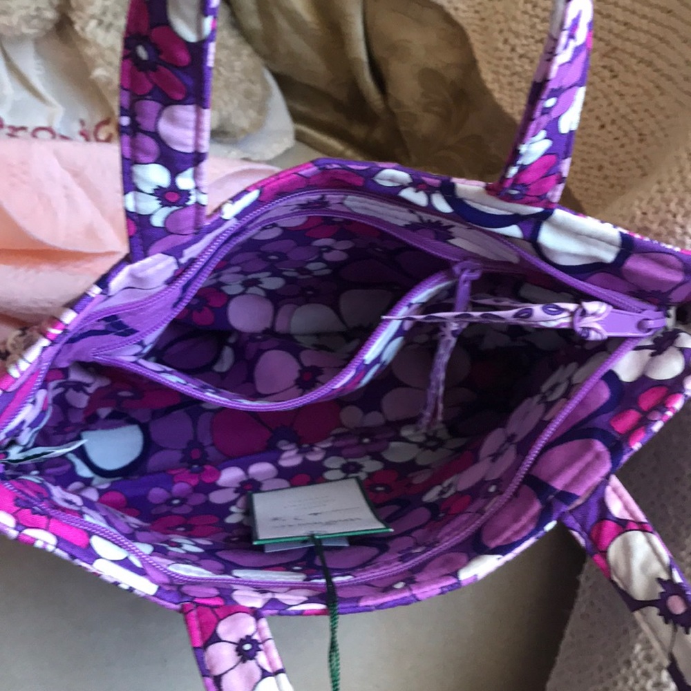 VERA BRADLEY NWT - Picture 3 of 4